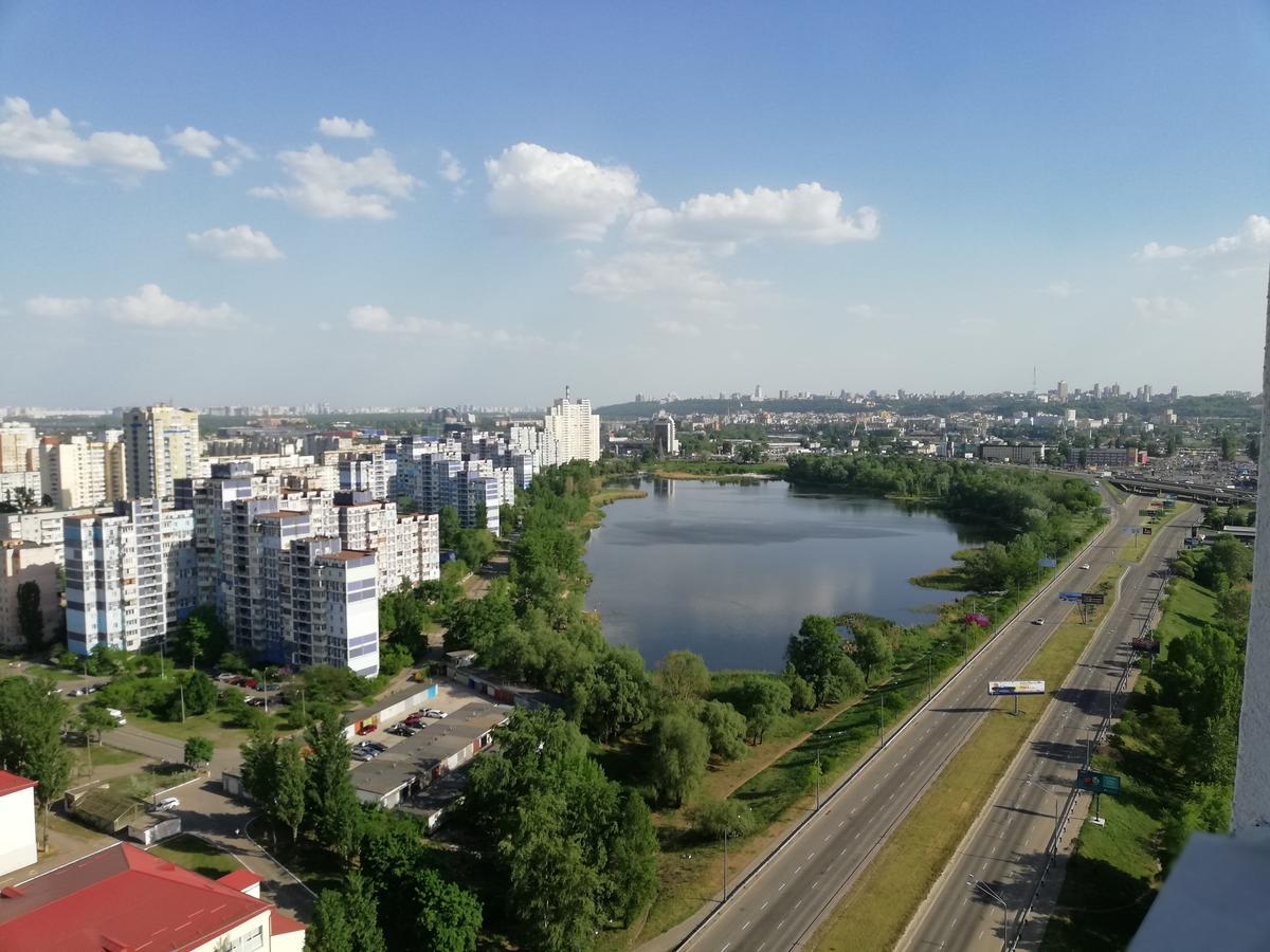 Hotel Obolonsky Kiev Exterior foto